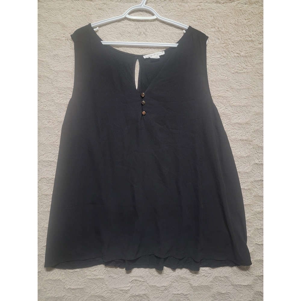 In Every Story Womens 3X Black Sleeveless Mixed Media Keyhole Button Blouse Top